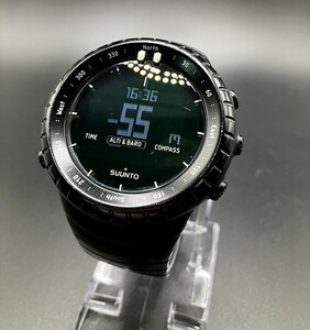 SUUNTO　スント　コア　オールブラック　デジタル　メンズ　稼働品　機能未確認　元箱・使い方ガイド付き