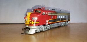 アサーンジェネシス　G1515 SANTA FE F-7A/F-7B 2両セット