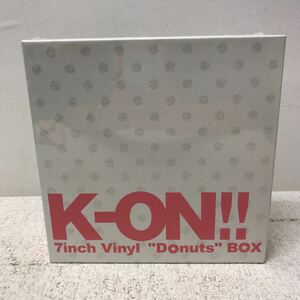 I0612A3 未開封★K-ON 7inch Vinyl Donuts BOX EP レコード 9枚組 音楽 アニメ けいおん BRCA-00020 PONY CANYON かきふらい 白 