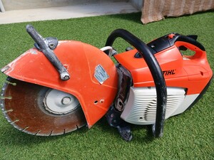 STIHL インジェクションエンジン3.9 kWのエンジンカッター　コンクリートカッター　TS 480i　カットオフソー