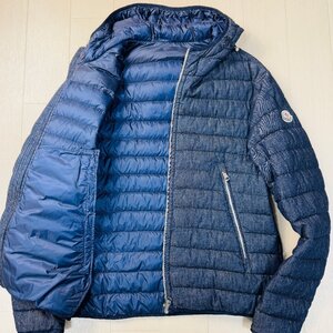 未使用並/表記4 XL-XXL相当★モンクレール/MONCLER CHAMOIX インディゴデニム フーデット ダウンジャケット ブルゾン 軽アウター メンズ