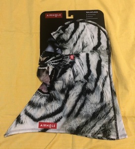 【即決】新品・未使用AIRHOLE BALACLAVA SNOW TIGER バラクラバ フードウォーマーフェイスマスクDRYTECHタイガー暖かさ抜群エアホール激安