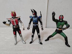 送料無料　仮面ライダーのフィギュア　電王他2体　計3体