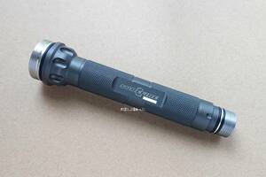 SUREFIRE M4 DEVASTATOR ボディー 初期 検surefire laser products 6p c2 z2 m2 m3 m4 millennium series シュアファイア 