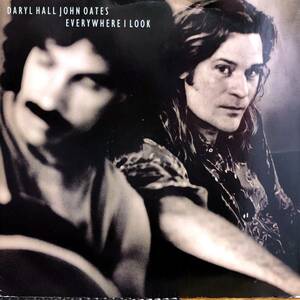  DARYL HALL JOHN OATES / EVERYWHERE I LOOK / I CAN