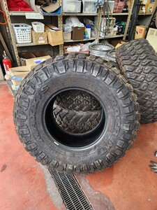 37×12.50R17 4本セット マキシス MAXXIS RAZR MT マッテレ 17インチ ランクル ラングラー プラド サファリ 