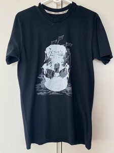 コムデギャルソン　ダミアンハースト　Ｔシャツ