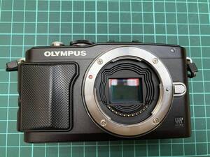 【訳あり品】　 OLYMPUS PEN E-P5 本体のみ