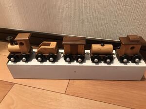 【未使用品】 【送料無料】 アンティーク　米国　アーミッシュ　製作　木製汽車5輌