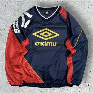 ★BIGロゴ★UMBRO プルオーバー ジャケット Vネック sizeS相当 ネイビー/レッド インナーメッシュ アンブロ 古着 クリーニング プレス済み