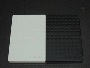 【2台まとめ売り/検品済み】Seagate 1TB ポータブルHDD SRD0NF1 (使用時間：4h/327h) 管理:m-23