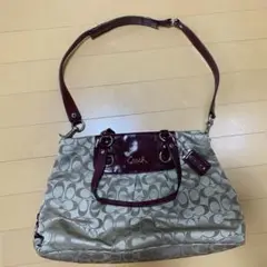 COACH、ショルダー、ハンド、バッグ、赤、ベージュ系、大きめ