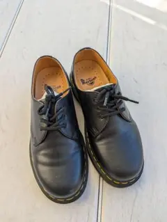 Dr. Martens 黒 レザー ローファー