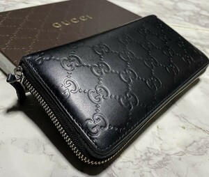 正規品　鑑定済みGUCCIシマラウンドファスナー　ブラックレザー