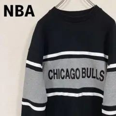 NBA シカゴブルズ　トレーナー　ブラック　BULLS スウェット　バスケ　古着