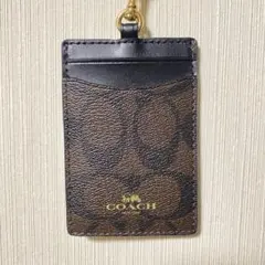 【美品】coach パスケース　カードケース　シグネチャー　ストラップ付き