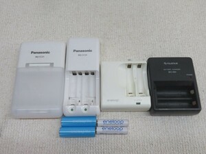 ４台セット■Panasonic/SANYO/FUJIFILM 充電器 充電式電池専用 デジカメバッテーリー用 充電池付き USED 000018■！！