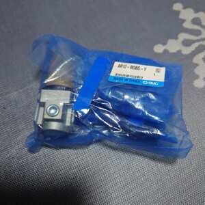 SMC AR10-M5BG-Y レギュレーター　未使用品