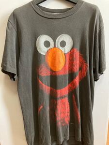 入手困難品 Tシャツ USA製 ELMO vintage L ビンテージ 古着 ブラック フェ－ド感あり ヴィンテージ