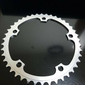 カンパニョーロ 42T PCD135㎜　Campagnolo 未使用品