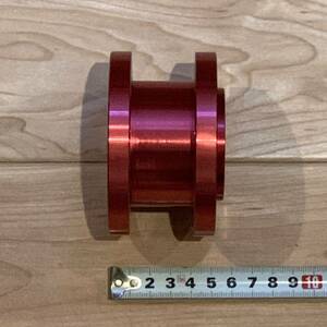 送料無料 JURAN ジュラン 汎用品 ステアリングスペーサー ステアリングボス 外径：約88mm 厚さ 約50mm MOMO モモ NARDI ナルディ アルミ製