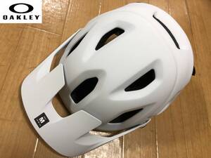 ・スピード発送 OAKLEY(オークリー) Oakley DRT5 MIPS MTB 箱付き ヘルメット 99479EU(ホワイト) M