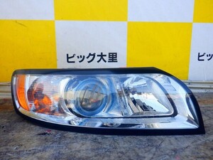 ボルボ Ｖ５０ ヘッドランプ　右　MB4204S