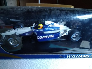 PMA 1/18 Willams F1 BMW FW23 NO5 R.シューマッハ 2001