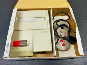 1円〜☆ 任天堂 Nintendo ファミリーコンピュータ ファミコン HVC-101 箱付き
