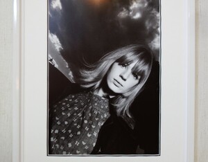 マリアンヌ・フェイスフル/アート ピクチャー 額装/1964/Marianne Faithfull/As Tears Go By/Born to Live/LGBTQ/プライド /Pride/モノクロ