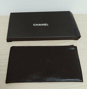 CHANEL　シャネル　化粧ポーチ　ブラック　◎A379