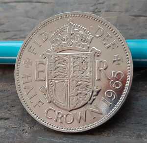 硬貨 イギリス 1965年 ハーフクラウン 英国コイン 美品です 本物 エリザベス女王 32mm 14g 
