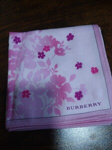 未使用 BURBERRY ハンカチ 48cm×48cm バーバリー スカーフ ハンカチーフ ピンク 花柄 ブルーミング中西