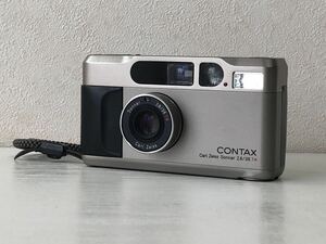 CONTAX T2 コンパクトフィルムカメラ　Carl Zeiss Sonnar 2.8/38 T 本体のみ