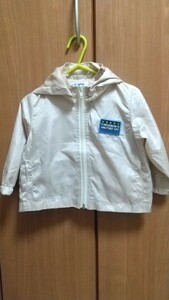 【中古・数回着用】ウィンドブレーカー 子供服 80 ベージュ LIL MUC