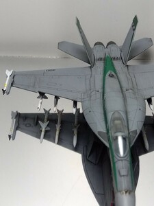 1/144　F/A18Eスーパーホーネット　ディテールアップ完成品　エフトイズ　WTM　WKC