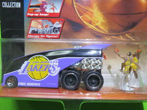 【NBA PRO SHOW Los Angeles Lakers】コートコレクション ロサンゼルス レイカーズ Hot WHeeLs　ホットウィール　ミニカー　未開封