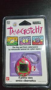 初代 　海外版　1996 1997 　英語　たまごっち 未開封　 未使用 　tamagotchi 　BANDAI 　バンダイ 　1996 　1997