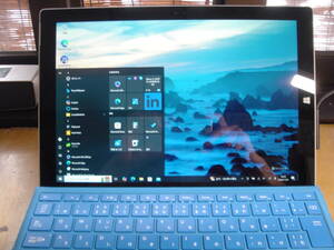 Surface　Pro３ i3-4020Y 64Gb 4Gb　