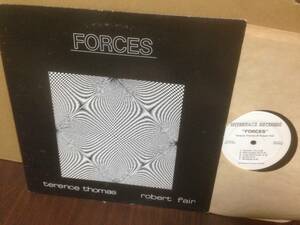LP terence thomas / robert fair 「FORCES」 ジャケ底割れ　1983 US interface records　管3F11