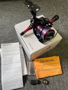 送料無料　ダイワ DAIWA 23 月下美人　LT1000S 小カスタム　中古美品　