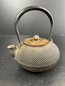 [A055] 龍文堂造 鉄瓶 茶道具 湯沸 銅蓋 茶器 煎茶道具 龍文堂 急須 水漏れなし
