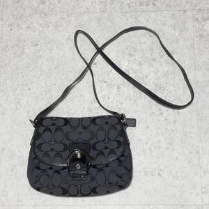 COACH ミニショルダーバッグ 黒 シグネチャー