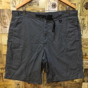 コロンビア　Columbia 90s ハーフパンツ　クライミングパンツ　XL 大きいサイズ　ビックシルエット　古着　ヴィンテージ　チェック柄