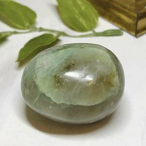 【E6758】グリーンムーンストーン＊マダガスカル＊Green moonstone