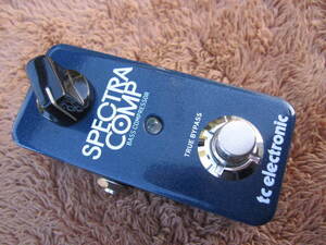 ☆使ってください。tc electronic SPECTRACOMP BASS COMPRESSOR ベース用コンプレッサー中古☆