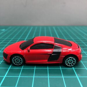 A-2 Ui アウディR8 V10 ダイギャストミニカー ミニカー 中古品 売切り