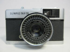 中古 カメラ OLYMPUS TRIP 35 オリンパス D.Zuiko 1:28 f=40mm ※動作未確認 ／ T