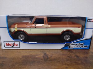 Maisto 1/18 Ford F150 ピックアップ