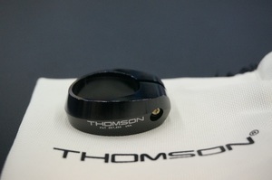 THOMSON 最高最強品質 トムソン シートカラー 28.6mm ブラック 黒 新品 お支払い頂いた翌日の発送になります 0304